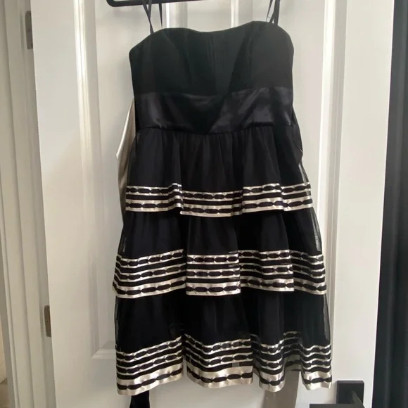 BCBG Dresses Bcbg Strapless Midi Dress In Black With Champagne